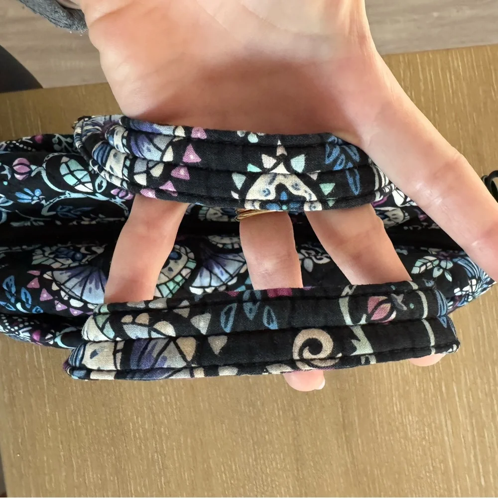 Vera Bradley Mini Duffel Bramble Print Quilted Purse Missing Long Strap - Picture 6 of 10